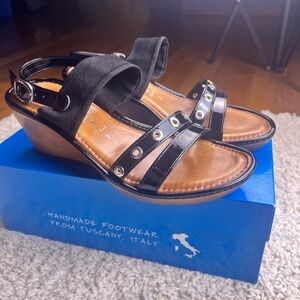 WOMENS ITALIAN SHOEMAKERS WEDGES SIZE 7 BLACK NIB